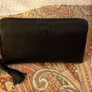 Tory Burch Black McGraw Wallet